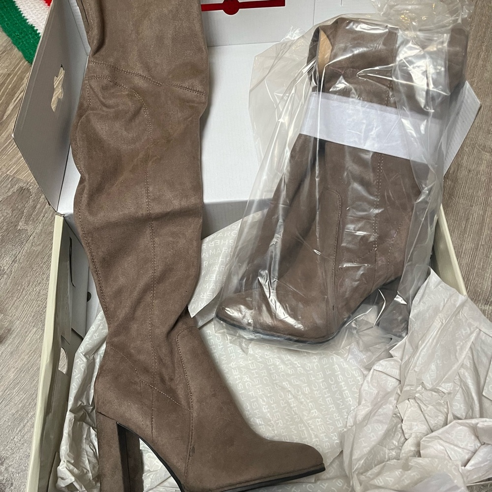 👡🌹👢Brand New, Marc Fisher Nella Over-the-Knee Boots Taupe 6.5 GORG!!!👢💐🌻